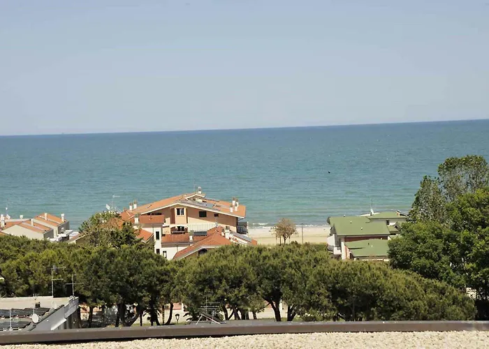 Lt Miramare Fronte Mare Garage Privato *