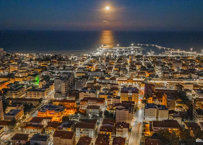 Daire Lt Miramare Fronte Mare Garage Privato