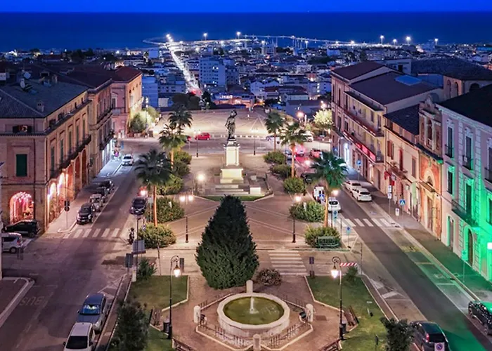 Lt Miramare Fronte Mare Garage Privato Daire