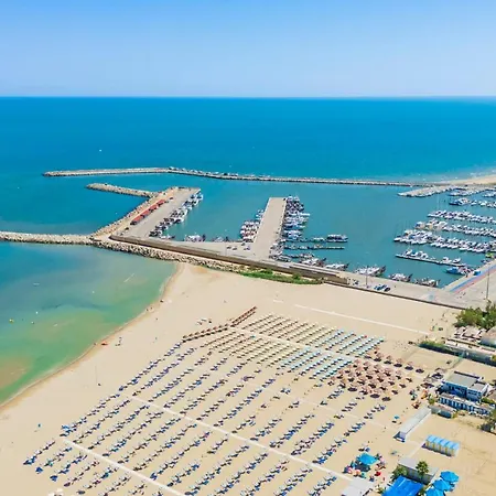 Apartamento L T Miramare *