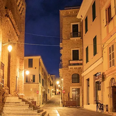 Appartamento Lt Miramare Fronte Mare Garage Privato Apartament