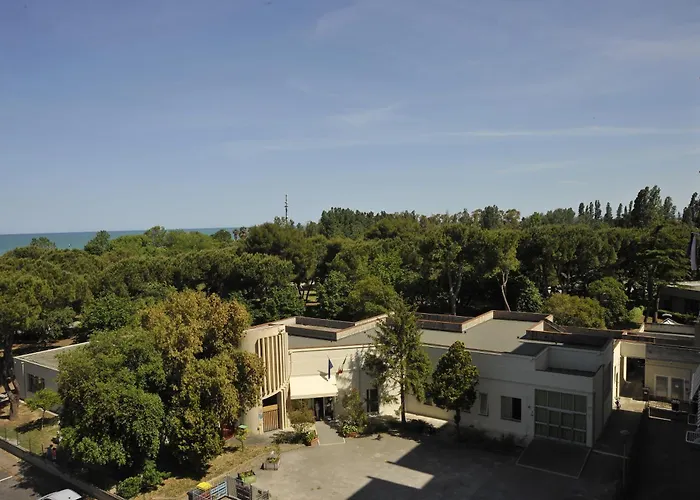 Lt Miramare Fronte Mare Garage Privato * جوليانوفا