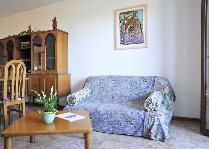 Lt Miramare Fronte Mare Garage Privato شقة جوليانوفا