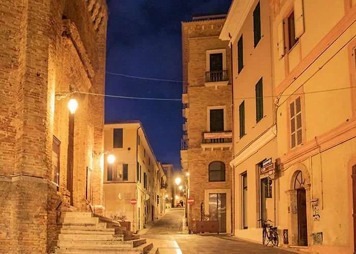 Lt Miramare Fronte Mare Garage Privato شقة